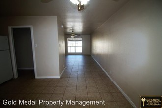 104 Ave C in Gatesville, TX - Building Photo - Building Photo