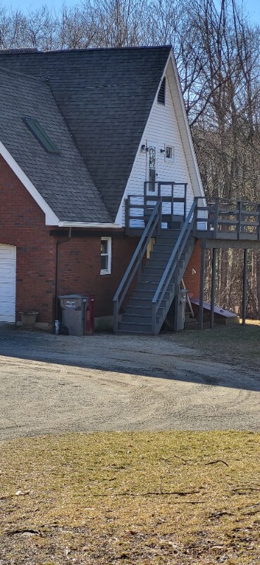 105 Forest St in Naugatuck, CT - Building Photo - Building Photo