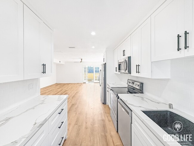 5716 Ferber St in San Diego, CA - Building Photo - Building Photo