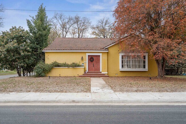 property at 817 Griner St