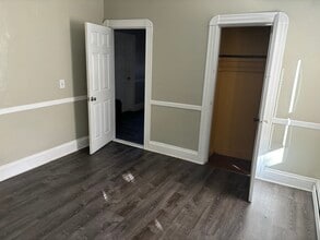 10 Bainbridge Ave, Unit 1 Private Bedroom in Providence, RI - Building Photo - Building Photo