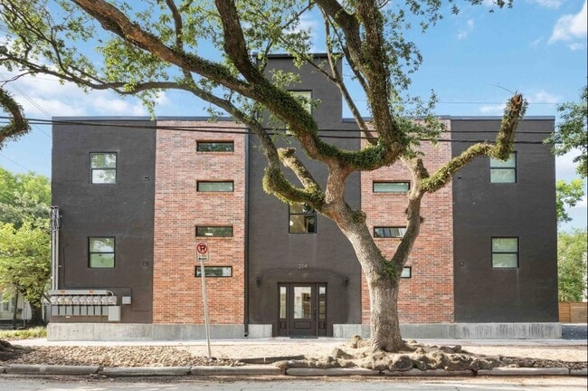 property at 214 Welch St