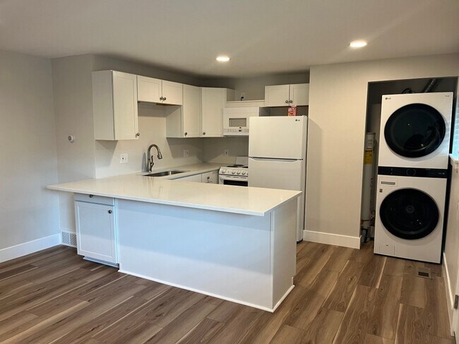 property at 422 E Emerson Ave