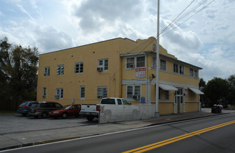 218 N Pinellas Ave in Tarpon Springs, FL - Building Photo - Building Photo