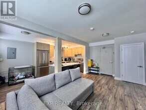 100 West Avenue S in Hamilton, ON - Building Photo - Building Photo