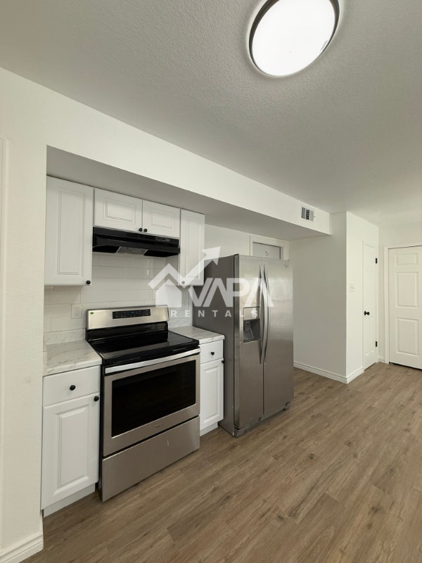 6402 Gray Ridge in San Antonio, TX - Building Photo - Building Photo
