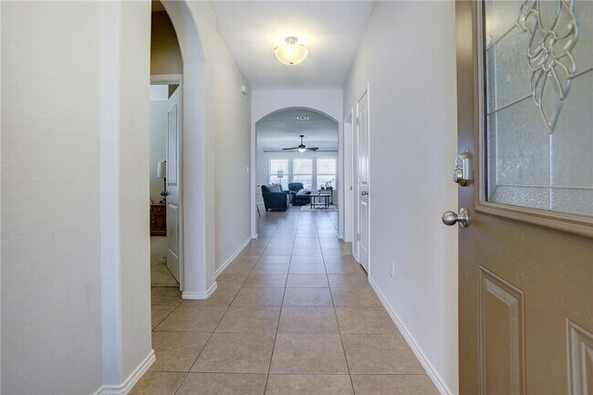 400 Fistral Dr in Hutto, TX - Building Photo - Building Photo