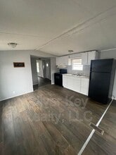 1019 S Jackson St in Athens, TN - Building Photo - Building Photo