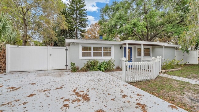 property at 3526 W Paul Ave