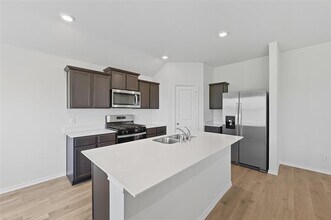 410 Regiment Rd in Tom Bean, TX - Building Photo - Building Photo