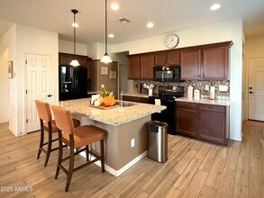 16813 S 178th Dr in Goodyear, AZ - Building Photo - Building Photo