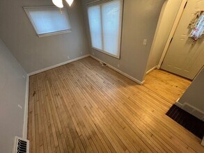 828 S 9th Ave in Wausau, WI - Building Photo - Building Photo