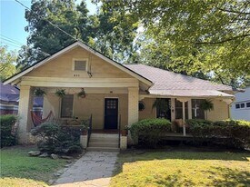 855 Charles Allen Dr NE in Atlanta, GA - Building Photo