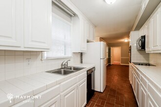 5162 Sunnyvale Dr in Jackson, MS - Building Photo - Building Photo