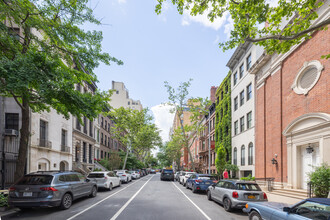 Fred W. Marks House in New York, NY - Building Photo - Building Photo