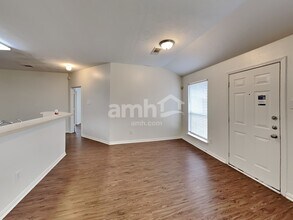 17602 Coventry Oaks Dr in Houston, TX - Building Photo - Building Photo