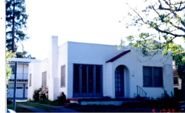 146 Birch St in Redwood City, CA - Building Photo - Building Photo