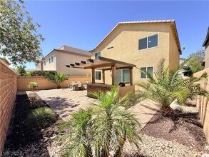 10566 Borborema St in Las Vegas, NV - Building Photo - Building Photo