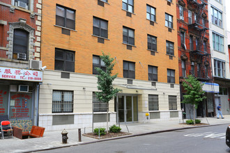 49-51 Ludlow St in New York, NY - Building Photo - Building Photo