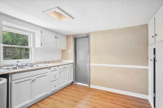 92 W 55th St-Unit -Unit 1 in Jacksonville, FL - Foto de edificio - Building Photo