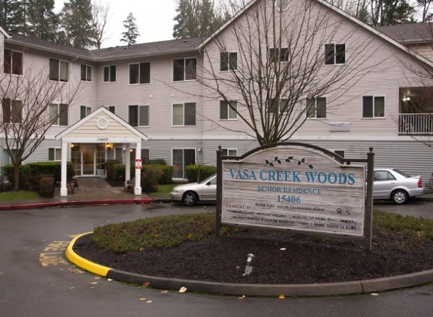 Vasa Creek Woods Senior Apartments in Bellevue, WA - Foto de edificio