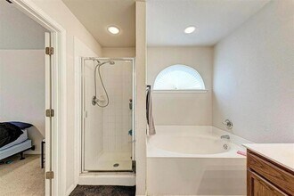 1506 Colton Ln in Lockhart, TX - Building Photo - Building Photo