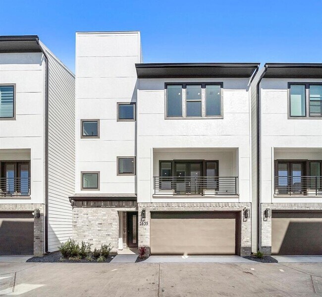 2621 Jackson St in Houston, TX - Building Photo - Building Photo