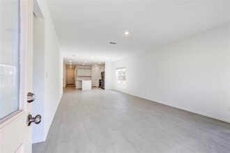 163 Cibolo Crk Lp in Bastrop, TX - Building Photo - Building Photo