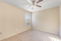 100 Brookside Dr photo'