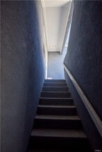 210 20th St in Newport Beach, CA - Building Photo - Building Photo