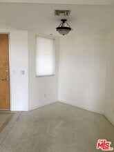 12222 Wilshire Blvd in Los Angeles, CA - Building Photo - Building Photo