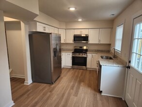 111 Dinwiddie Ave in Blackstone, VA - Building Photo - Building Photo