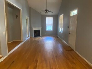 35 Graymont Cir in Columbia, SC - Foto de edificio - Building Photo