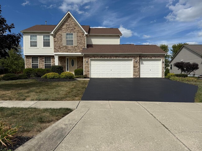 property at 2771 Abbey Knoll Dr