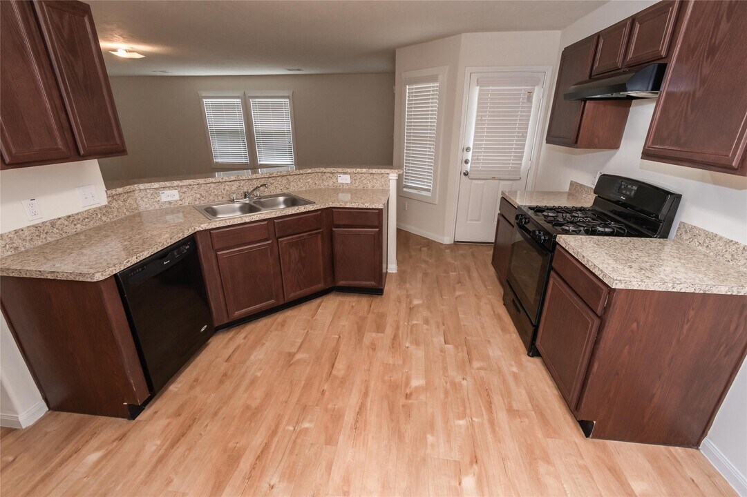 6210 Luce St in Houston, TX - Building Photo