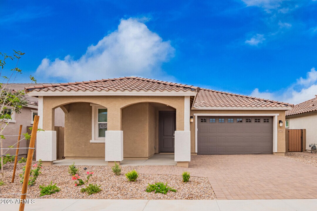 20912 S 231st Way in Queen Creek, AZ - Building Photo