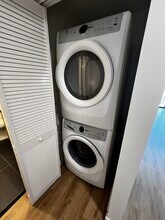 911 E 26th St, Unit A1 in Hialeah, FL - Building Photo - Building Photo