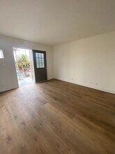 2140 California St in Concord, CA - Foto de edificio - Building Photo