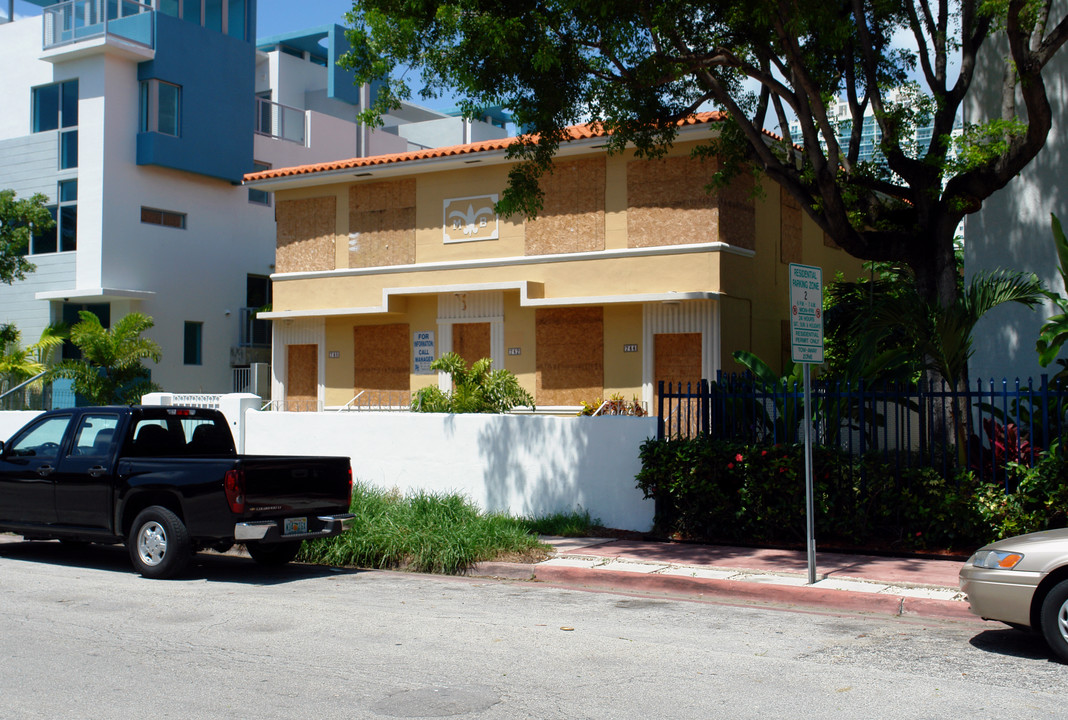 740 Michigan Ave in Miami Beach, FL - Building Photo