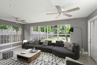 1032 SW 22nd Ter in Fort Lauderdale, FL - Building Photo - Building Photo