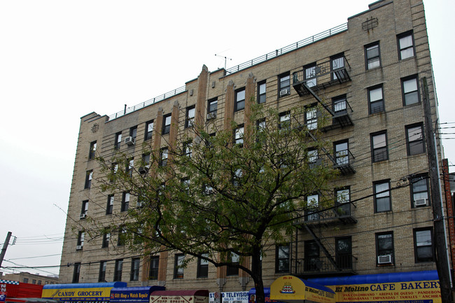 2534 Broadway in Astoria, NY - Building Photo - Building Photo