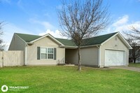 6623 Timberbend Dr in Louisville, KY - Building Photo - Building Photo