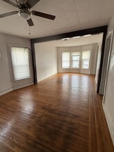 34 Geary St, Unit 2 in Buffalo, NY - Foto de edificio - Building Photo
