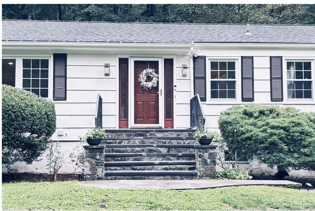 property at 43 Kent Hills Ln