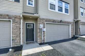 26 Parker Spring Ave in Carlisle, PA - Building Photo - Building Photo