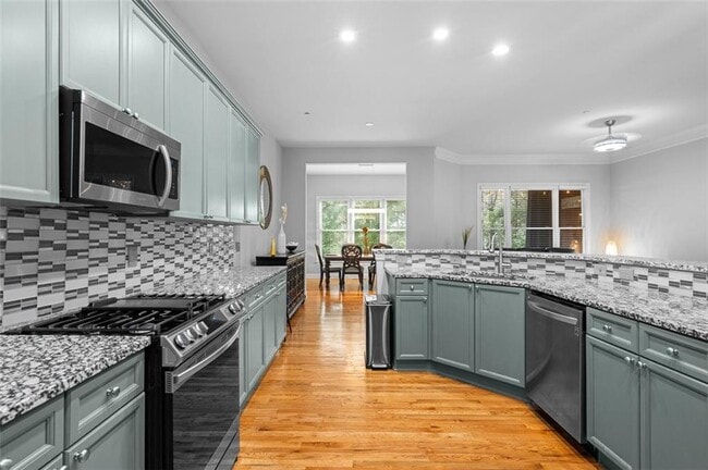 property at 1286 Creekside Terrace SE