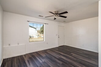 408 w hillside ave, Unit A-Right side in Prescott, AZ - Building Photo - Building Photo