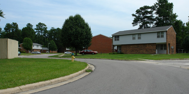 Blueberry Place in Fayetteville, NC - Building Photo - Building Photo