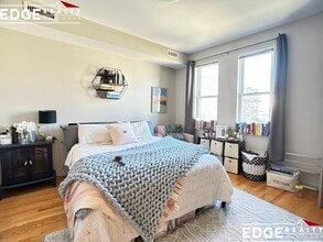 57 Glenville Ave in Boston, MA - Foto de edificio - Building Photo