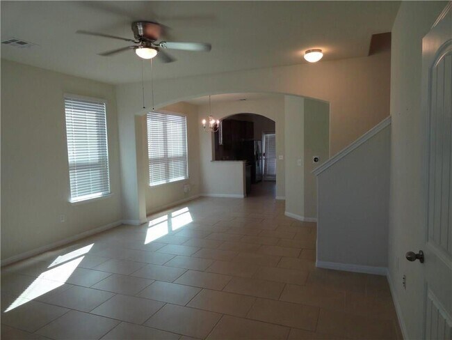 507 N Heatherwilde Blvd in Pflugerville, TX - Building Photo - Building Photo